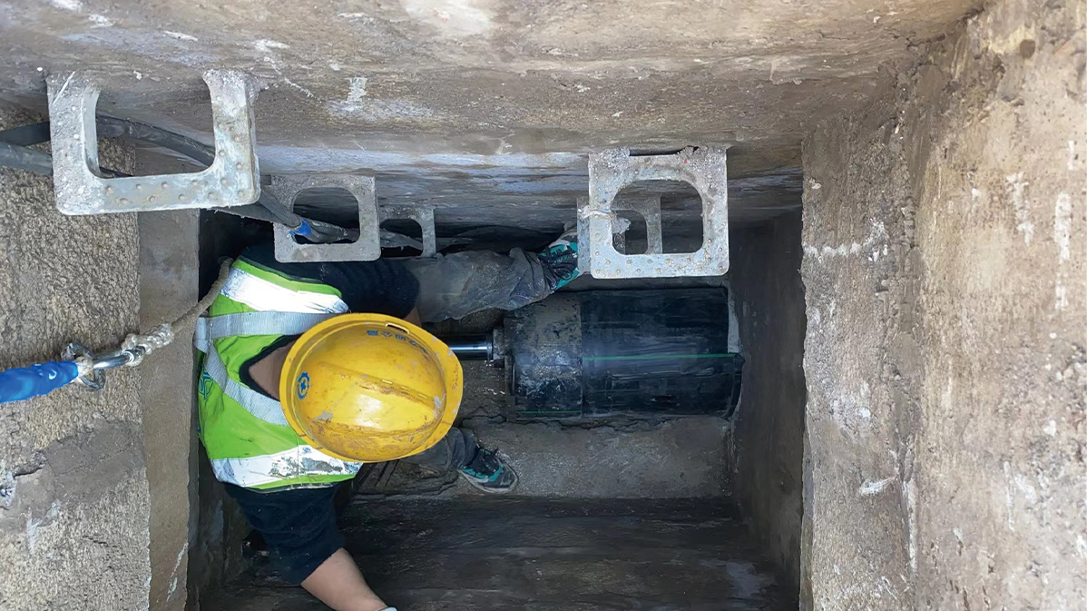 鲁甸HDPE短管内衬法